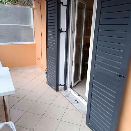 Lagadas Shiny Apartments Mytilene Exterior photo