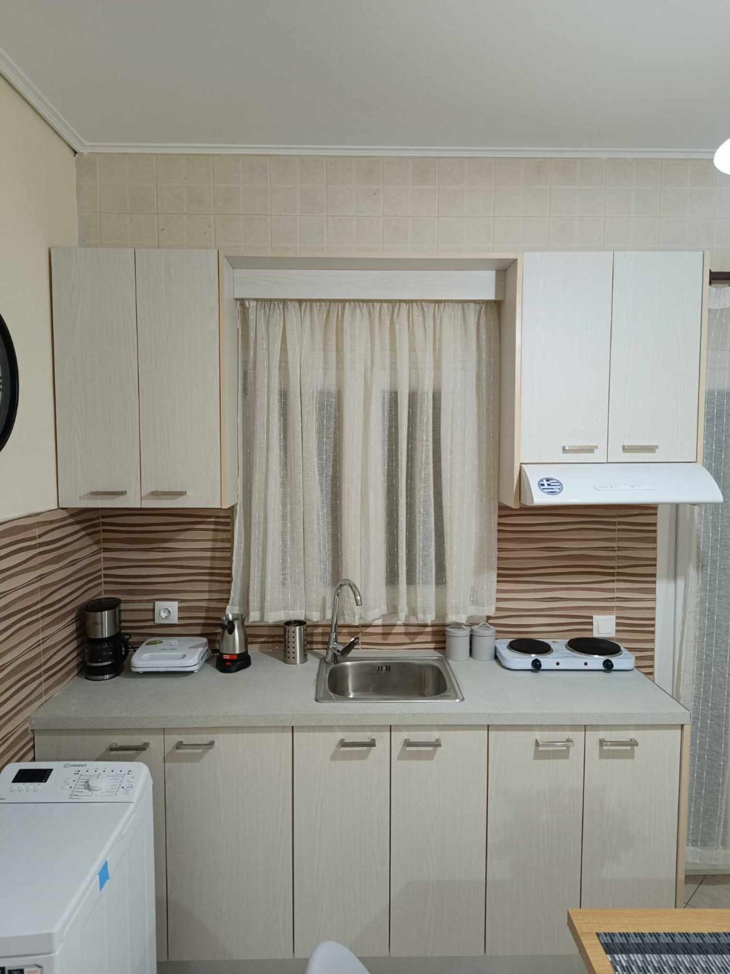 Lagadas Shiny Apartment Mytilene